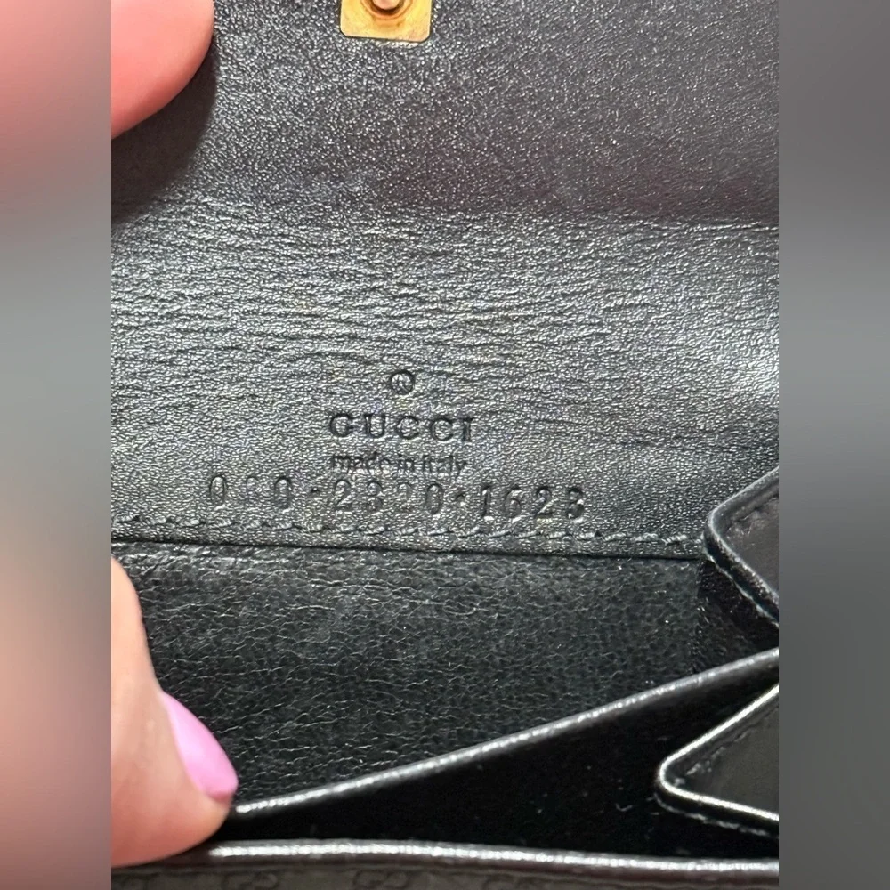 Gucci guccissima black card holder